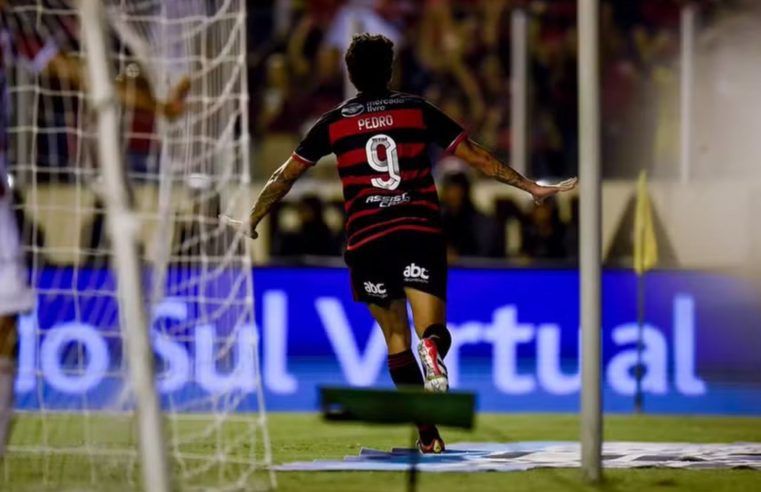 #Carioca2024: Flamengo vence Bangu por 3 a 0 e assume a liderança do campeonato