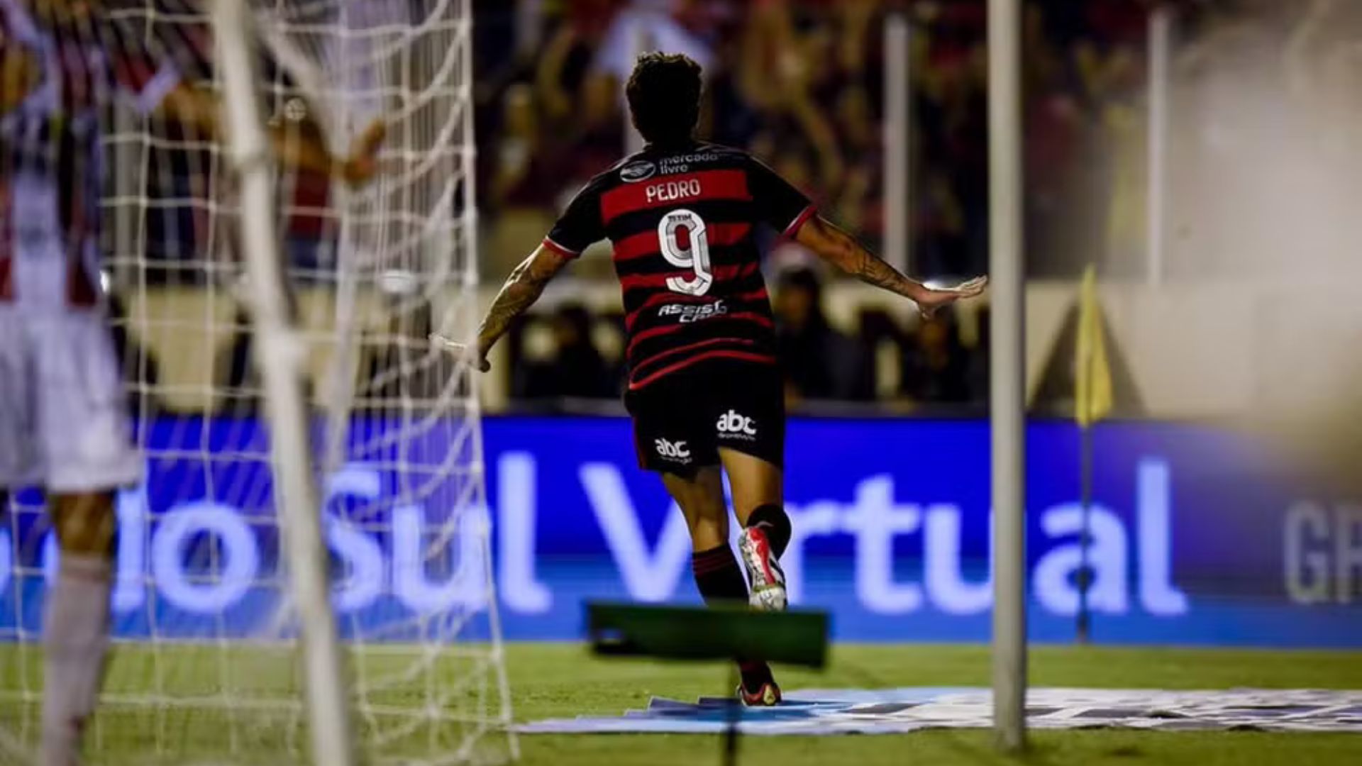 #Carioca2024: Flamengo vence Bangu por 3 a 0 e assume a liderança do campeonato