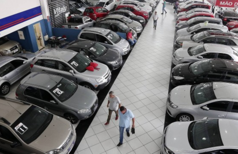 Venda de carros usados cresce 14% em janeiro deste ano