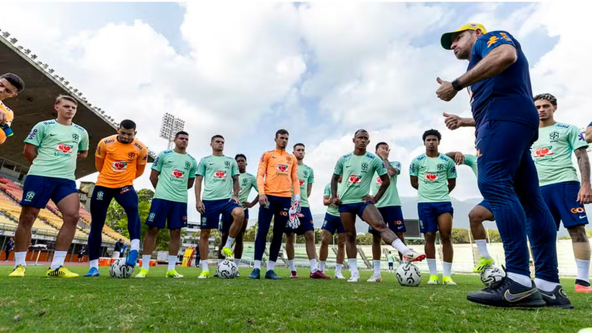 Brasil enfrenta o Paraguai na fase final do torneio Pré-Olímpico