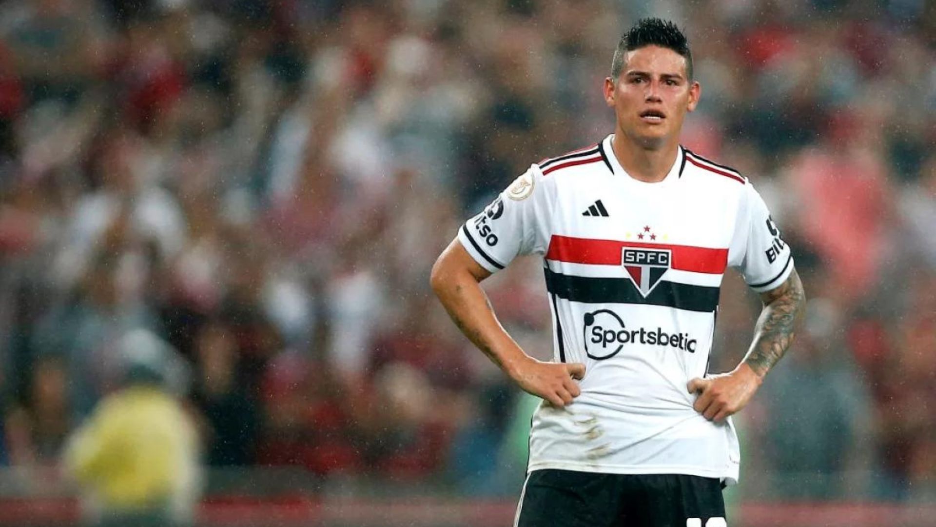 James Rodríguez demonstra arrependimento e decide ficar no São Paulo