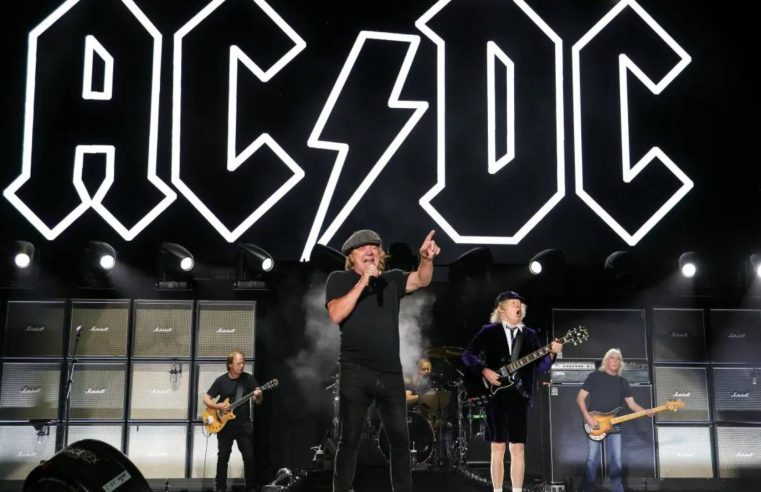 AC/DC irá relançar toda a sua discografia em vinis dourados