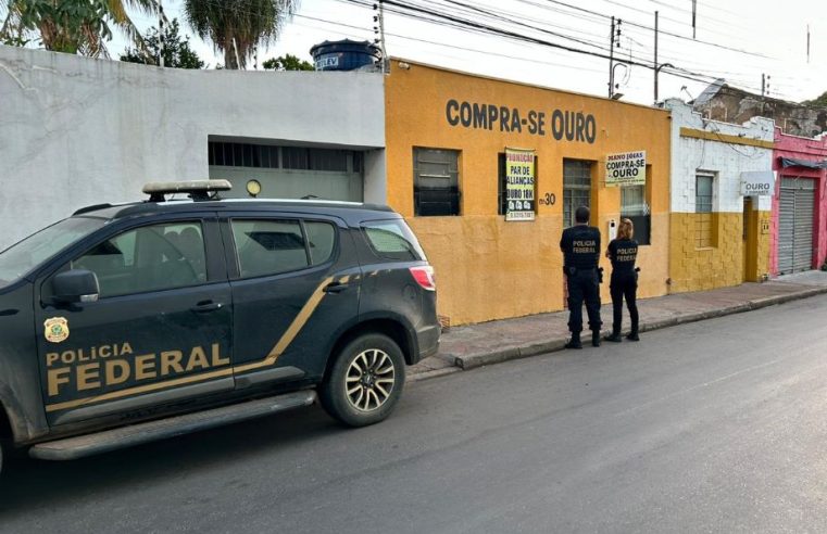 Ambulância transportando maconha deflagra operação da Polícia Federal