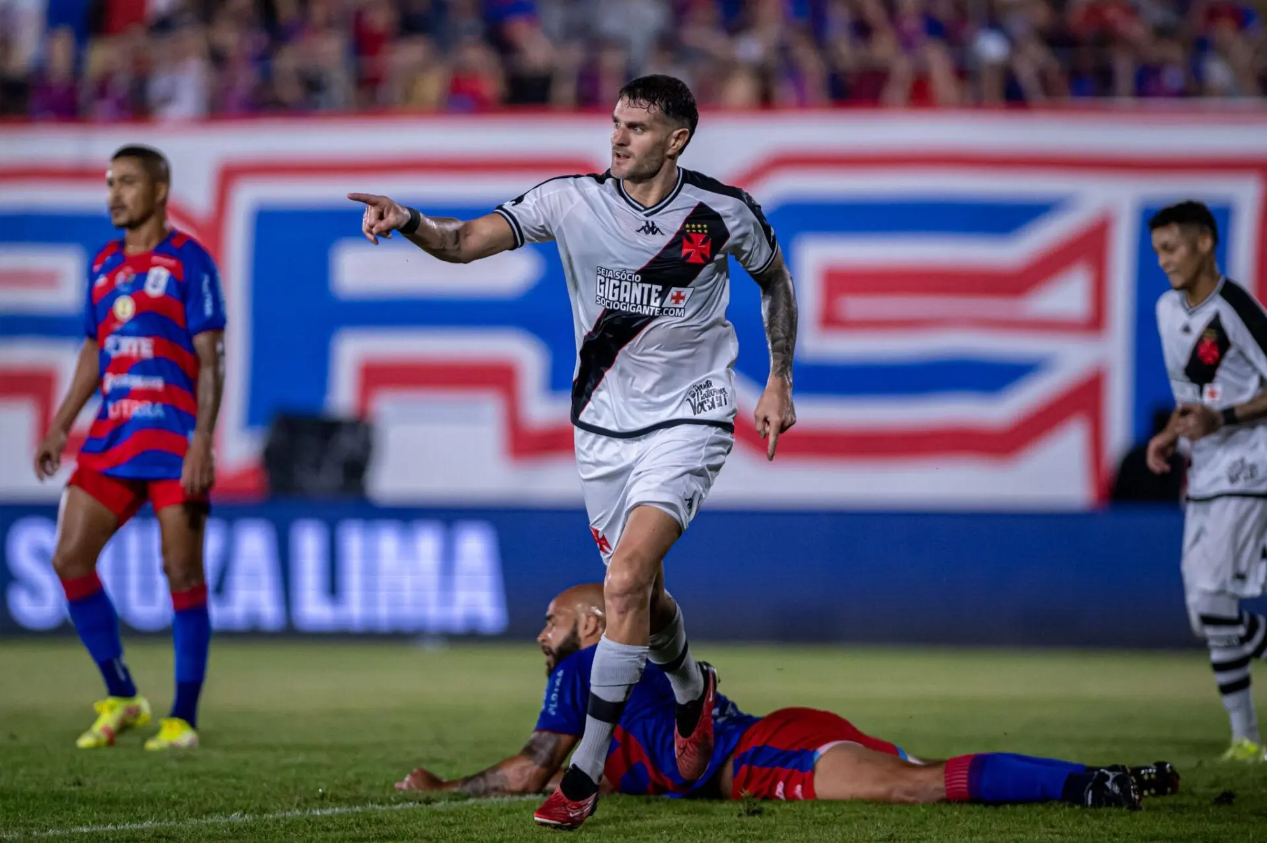 #CopadoBrasil: Vasco vence o Marcílio Dias por 3 a 1, mas resultado não reflete partida