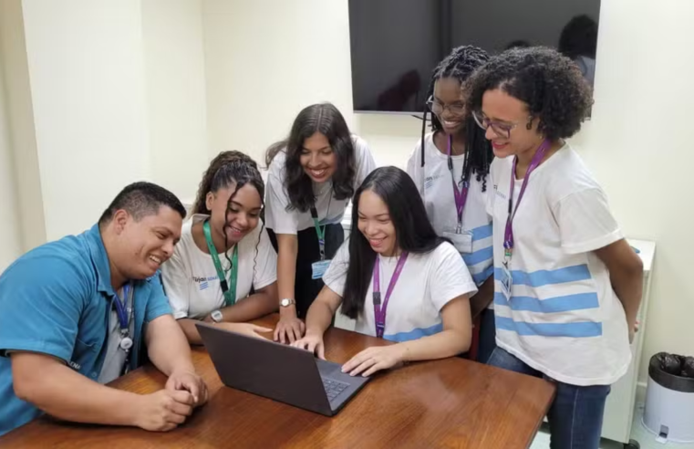 Jovens de São Gonçalo vencem concurso da Nasa e vão visitar a empresa nos EUA