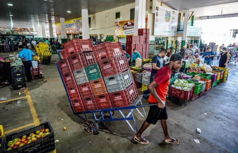 Cenoura, batata, banana, laranja ficaram mais caras em janeiro 