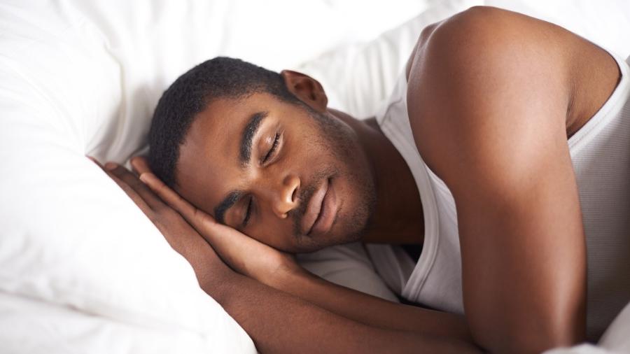 Novo estudo explica porque dormir pouco pode prejudicar a memória
