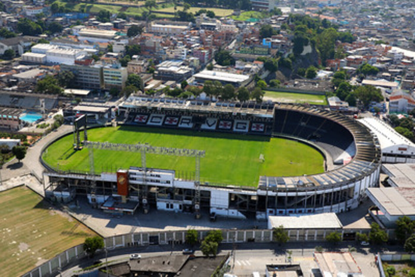 CET-Rio monta operação de trânsito para jogo em São Januário nesta quinta-feira (07)