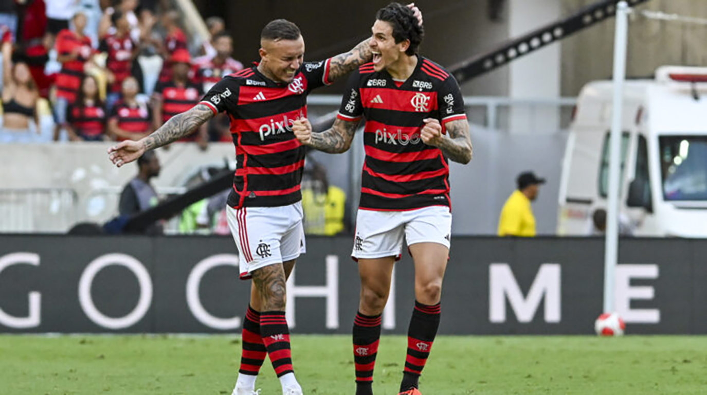 Flamengo empata com Fluminense em 0 X 0 e vai à final do Carioca