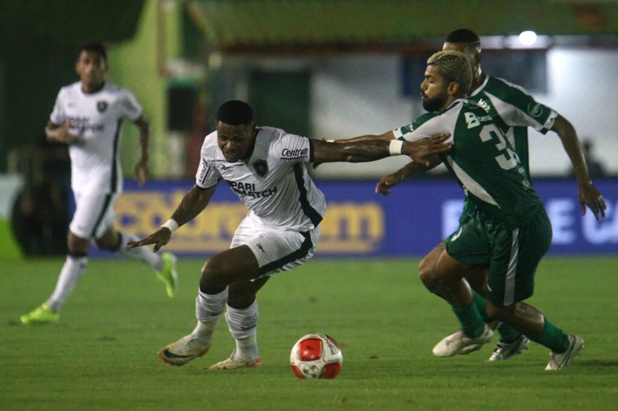 #TaçaRio: Botafogo faz 4 no Boavista e vê título ainda mais perto