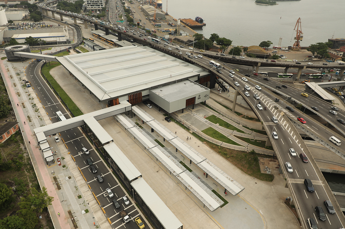 Terminal Gentileza ganha cinco novas linhas de ônibus