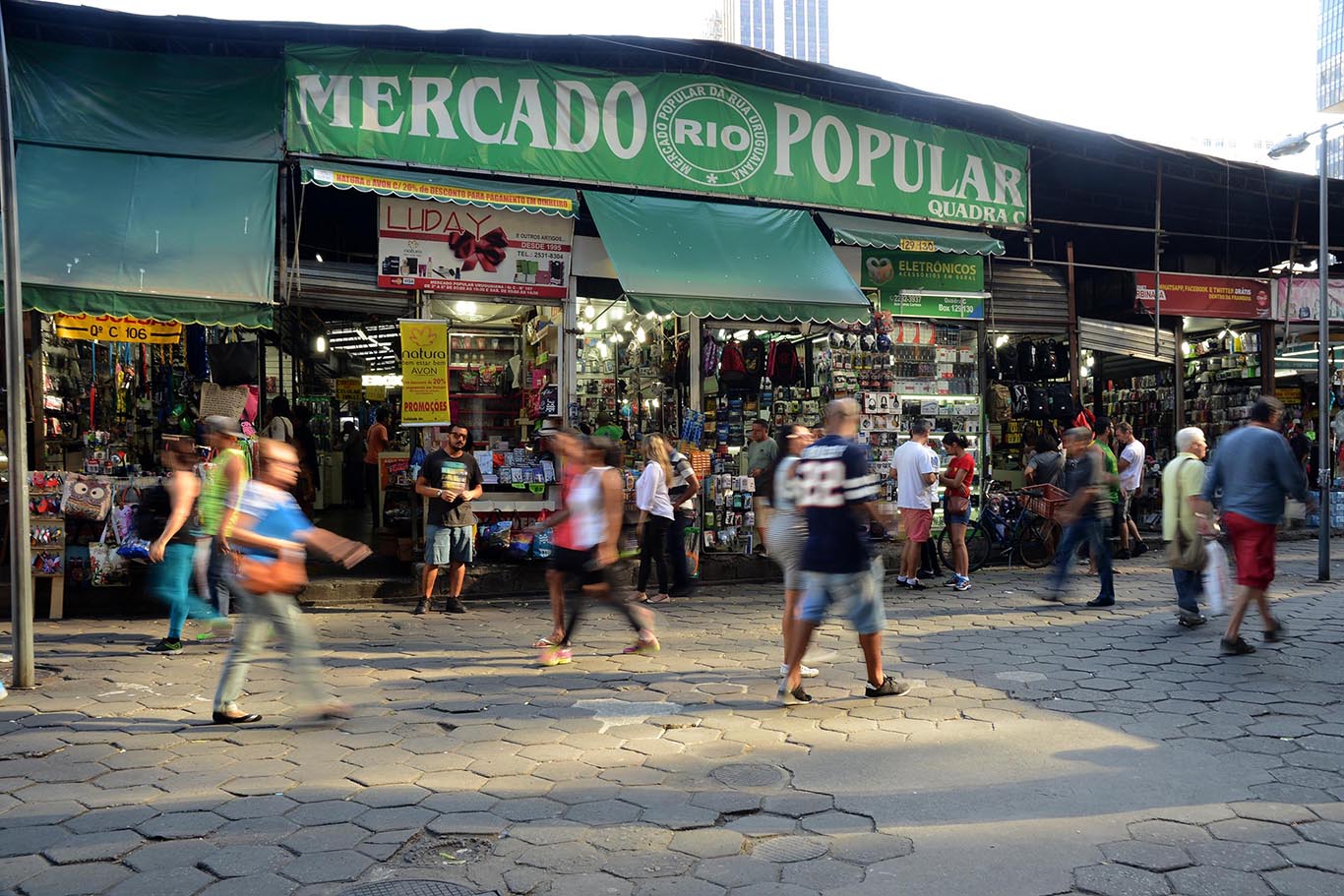 Rua Uruguaiana voltará a ter tráfego de veículos