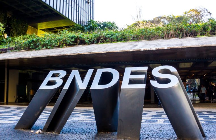 BNDES vai investir R$ 50 milhões em projetos em periferias