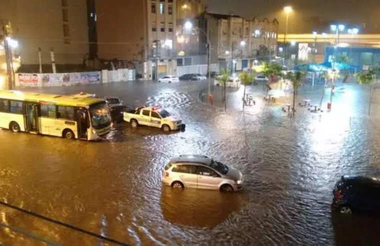 De Norte a Sul, bairros do Rio sofrem com as inundações em dias de chuva forte
