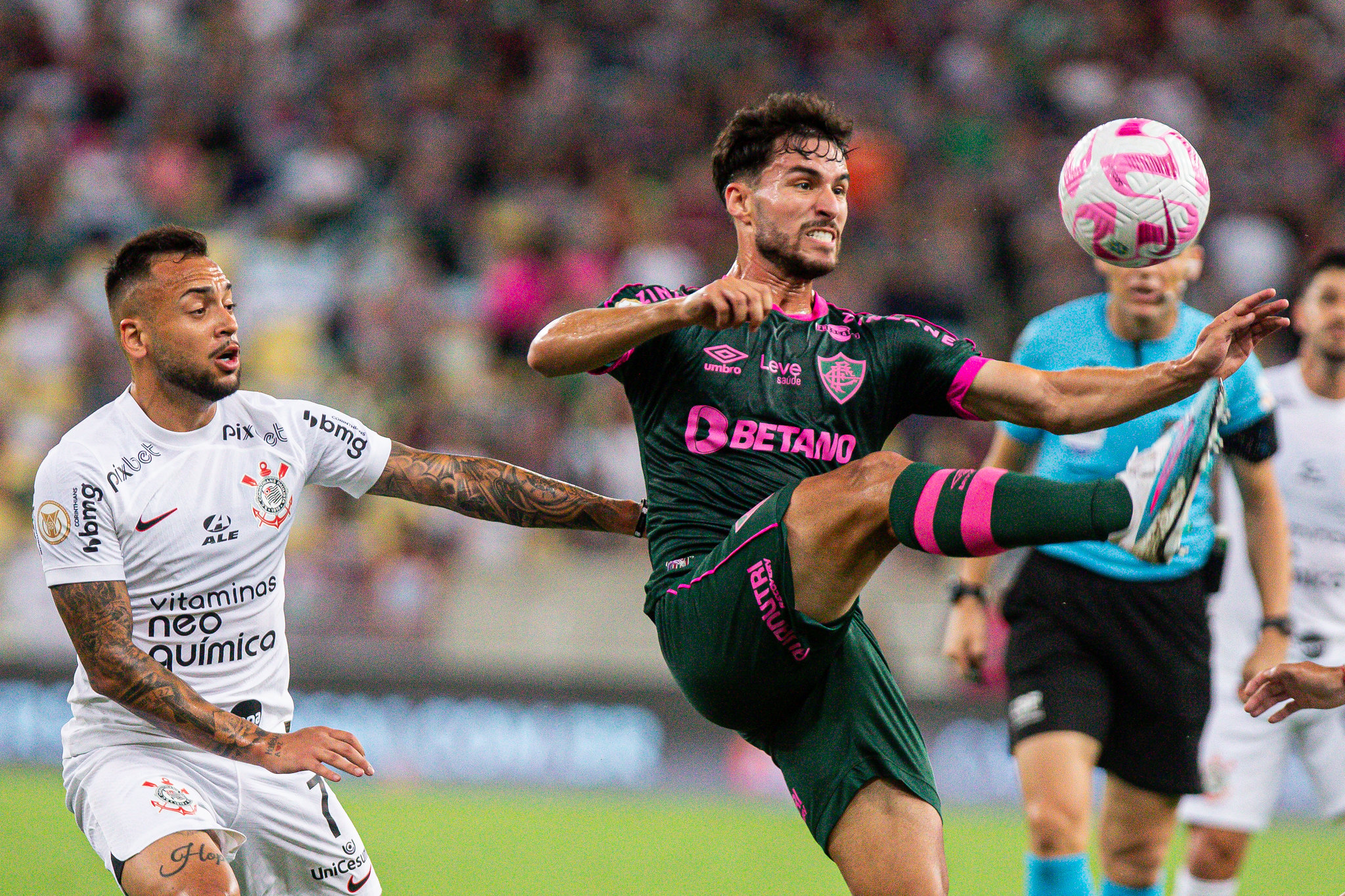 Sem André, Fluminense encara o Corinthians neste domingo (28), em São Paulo