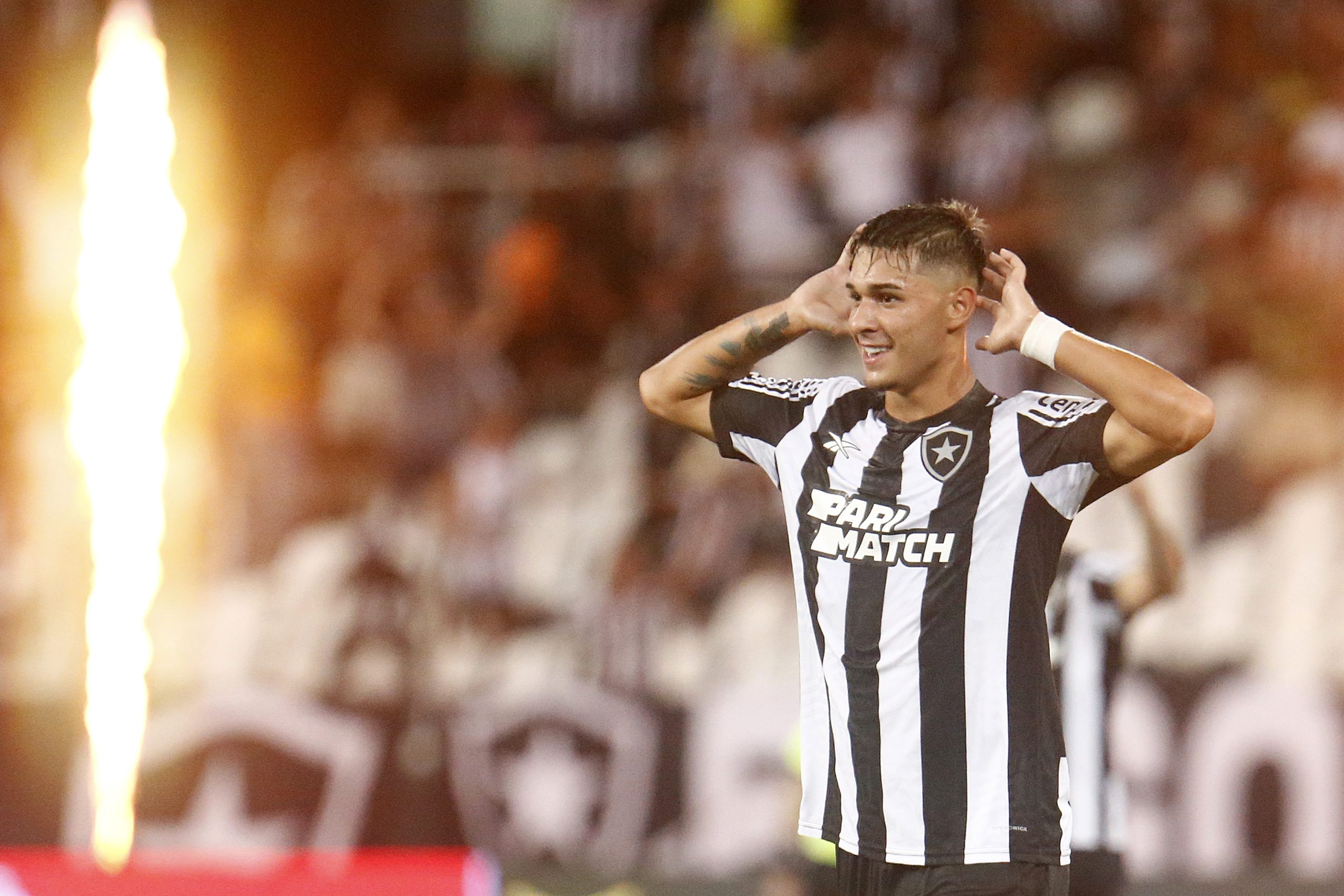 Botafogo vence Atlético-GO por 1 a 0 e quebra jejum de 6 meses sem vitórias pelo Brasileirão