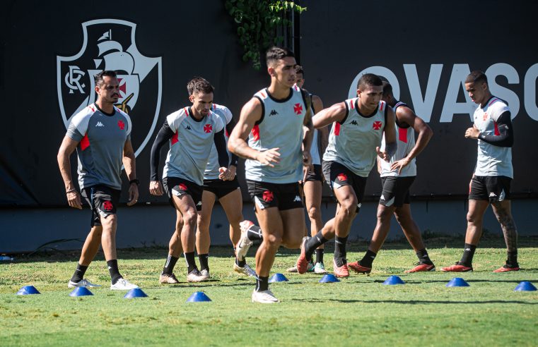 Com retorno de Medel, Vasco recebe o Criciúma neste sábado (27) em São Januário