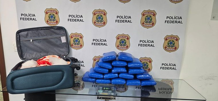 Polícia Federal prende mulher com 20kg de maconha no Aeroporto do Galeão