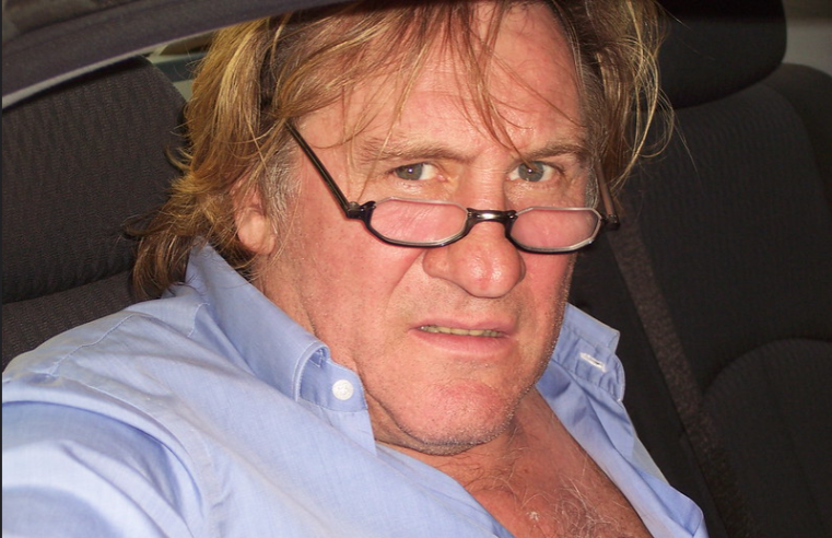 Ator francês Gérard Depardieu é detido em Paris por acusações de agressão sexual