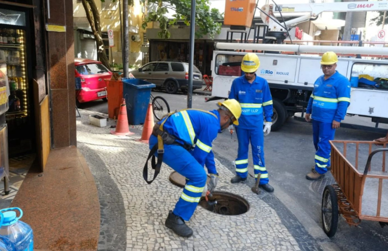 Moradores de Copacabana relatam choque elétrico sofrido em calçadas do bairro