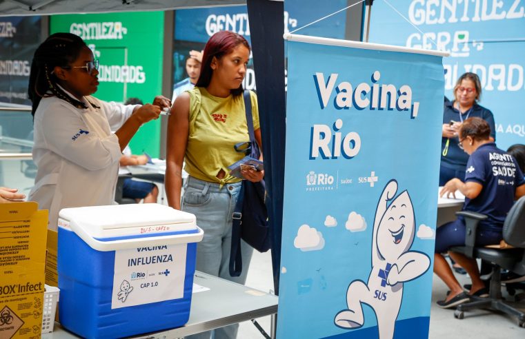 Terminal Gentileza inaugura ponto de vacinação contra gripe