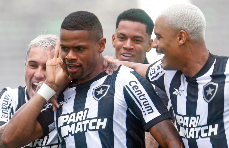 Botafogo estreia neste domingo (14) no Brasileirão contra Cruzeiro no Estadio Mineirão, às 17h.