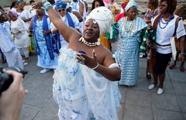 Prefeitura do Rio decreta Grupo Afoxé Filhos de Gandhi como bem cultural carioca