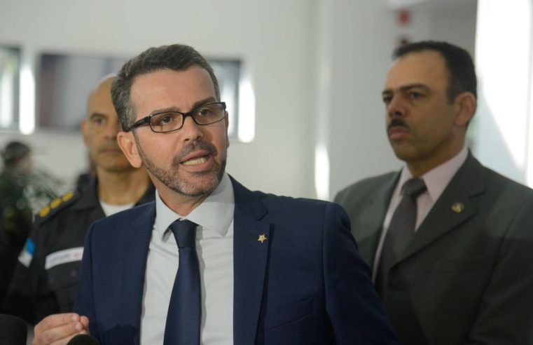 Delegado Rivaldo Barbosa solicita depoimento à Polícia Federal no caso Marielle