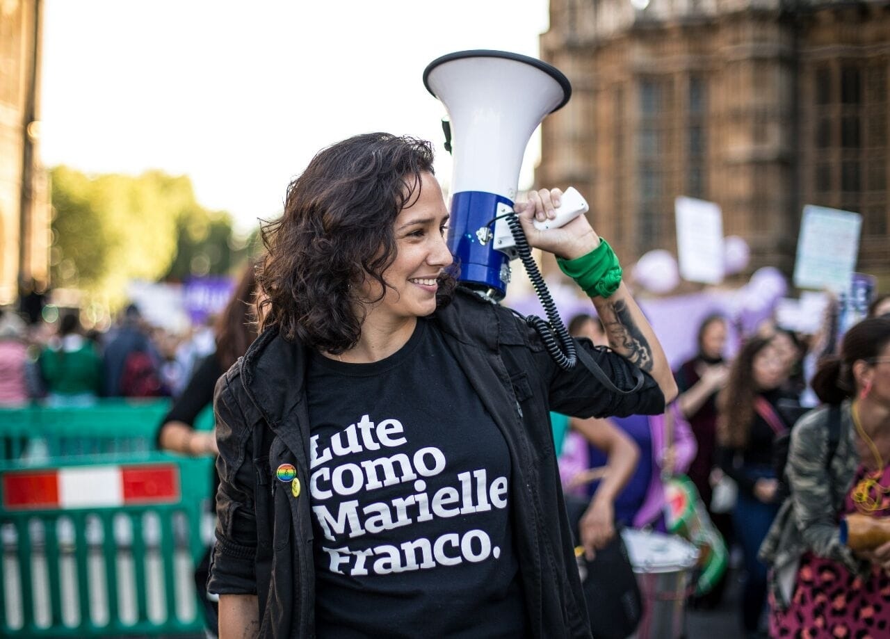 ‘Mariele e Monica’: Monica Benicio, vereadora e viúva de Marielle Franco, lança livro sobre história do casal