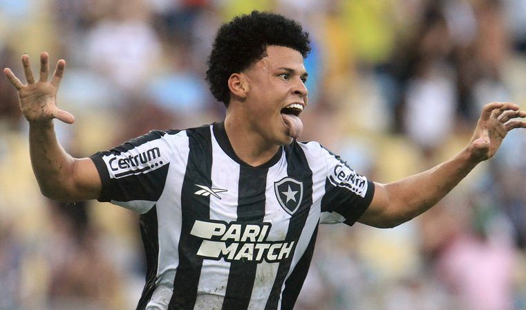 Emerson Urso é o quinto jogador a deixar o Botafogo em menos de uma semana