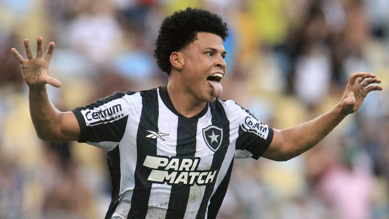 Emerson Urso é o quinto jogador a deixar o Botafogo em menos de uma semana