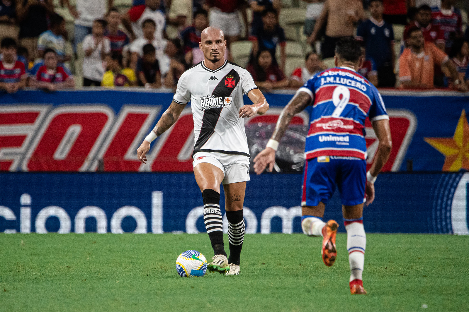 Copa do Brasil: Vasco se defende e empata com o Fortaleza por 0 a 0 na Arena Castelão