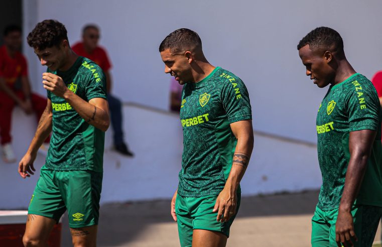 Com retorno de John Kennedy, Fluminense encara São Paulo nesta segunda (13)