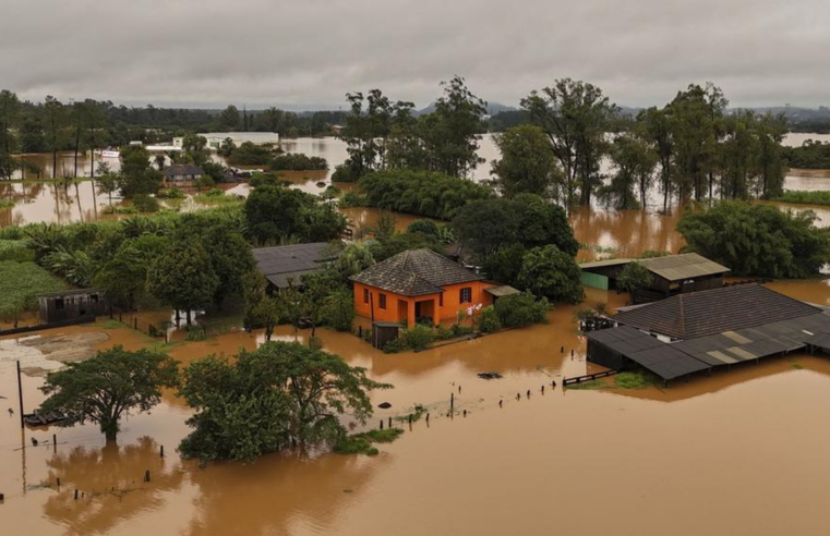 Rio Grande do Sul: número de mortes pelas enchentes sobe para 163 e 72 estão desaparecidos