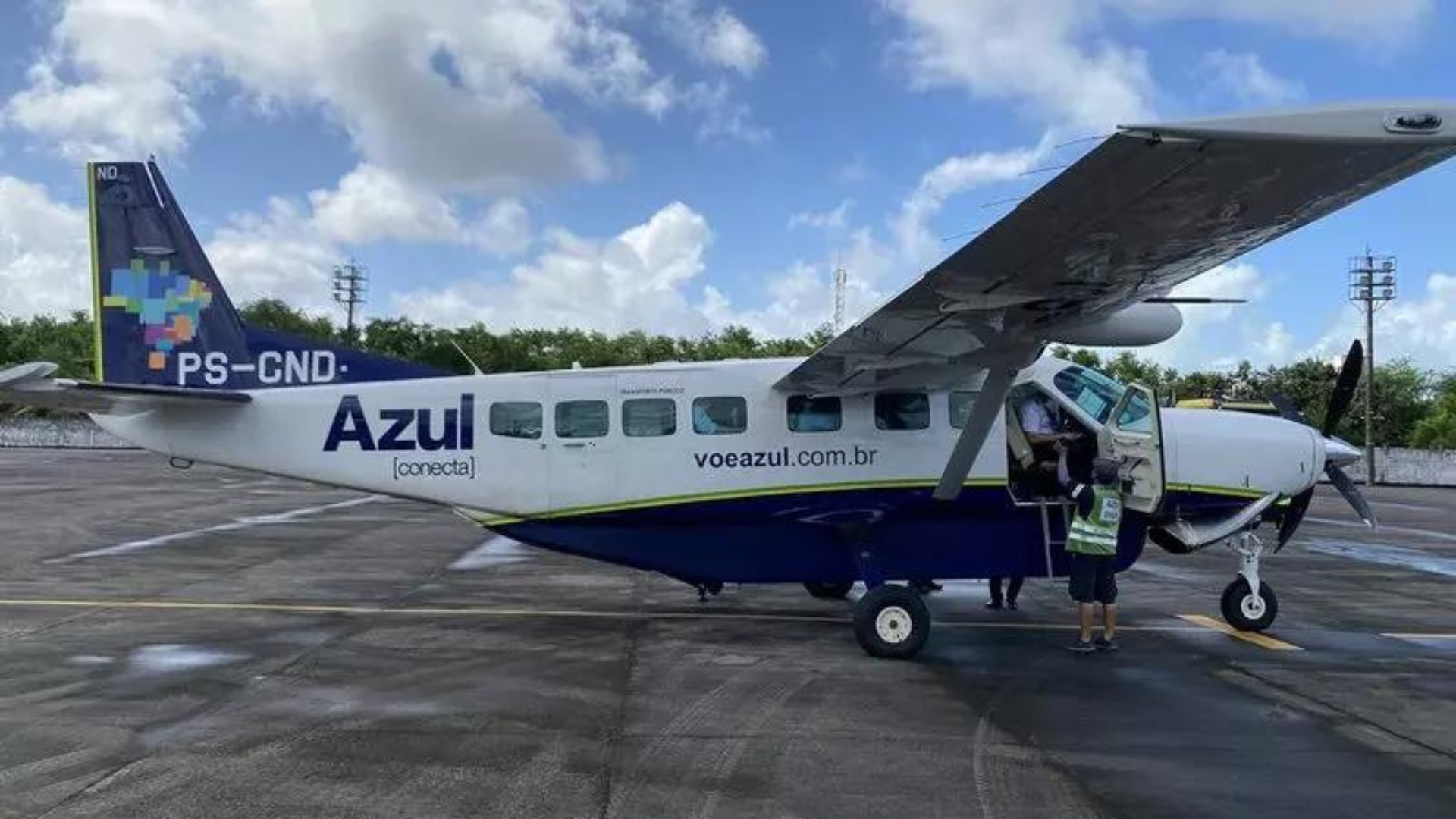 Aeroporto de Jacarepaguá vai realizar voos internacionais a partir de julho e passagens já podem ser compradas