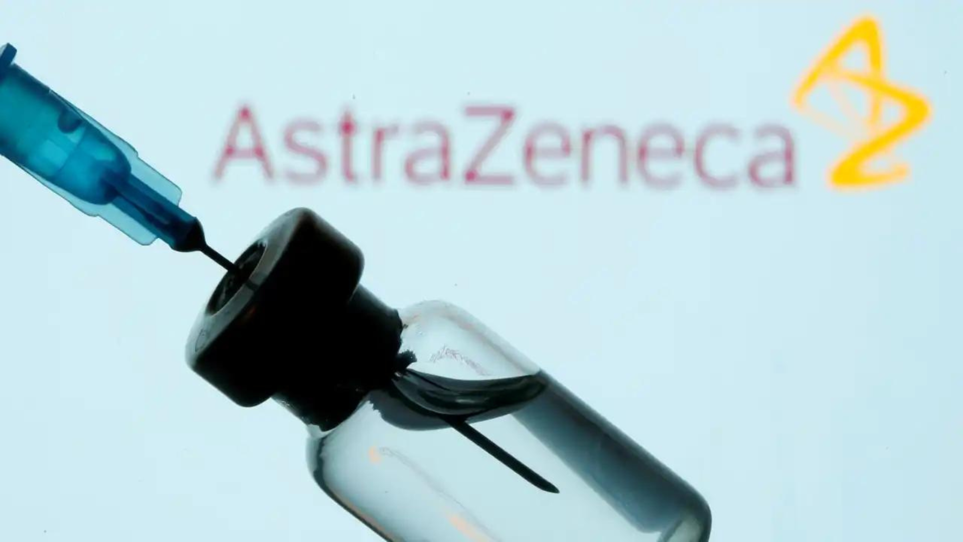 Fim da AstraZeneca: laboratório encerra fabricação de vacinas contra Covid-19