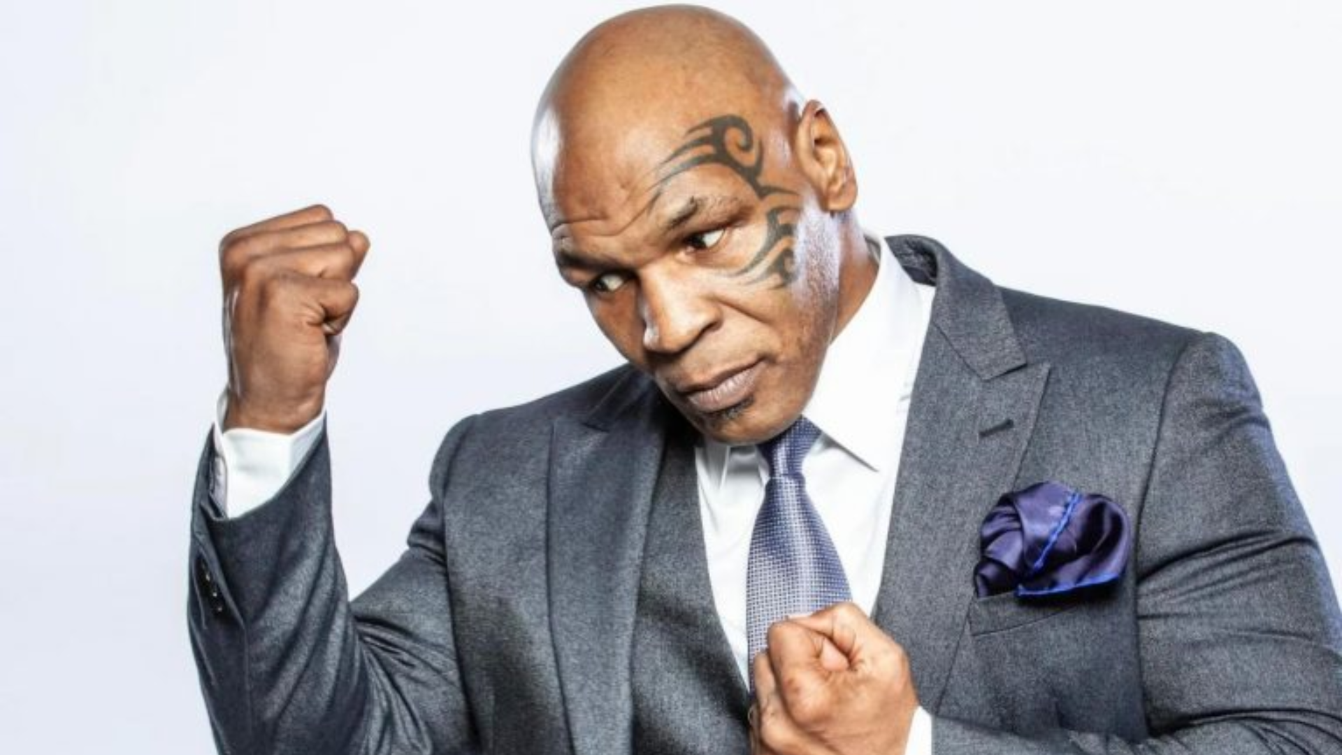 Ex-boxeador Mike Tyson passa mal durante voo nos Estados Unidos