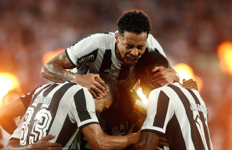 Copa do Brasil: Botafogo vence o Vitória por 1 x 1 no estádio Nilton Santos