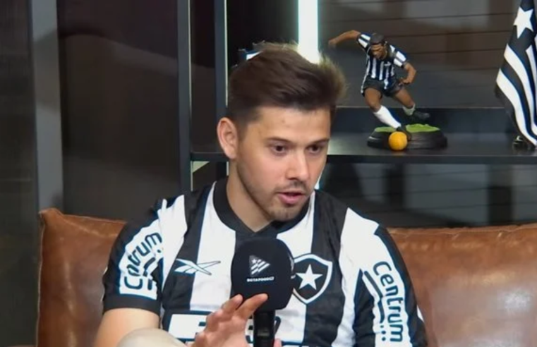 Afastados do Botafogo: Romero nega ter levado mulheres em hotel do clube mas admite erro