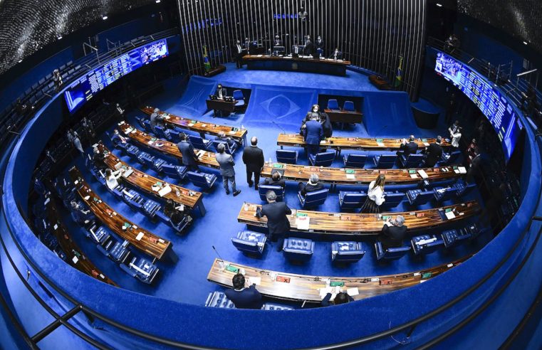 ‘Ficha Limpa’: Senado acelera processo que pode enfraquecer lei de transparência eleitoral