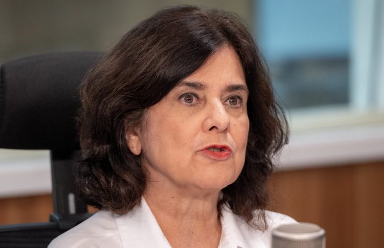 Ministra da Saúde demite responsável por compras hospitalares na rede federal do Rio