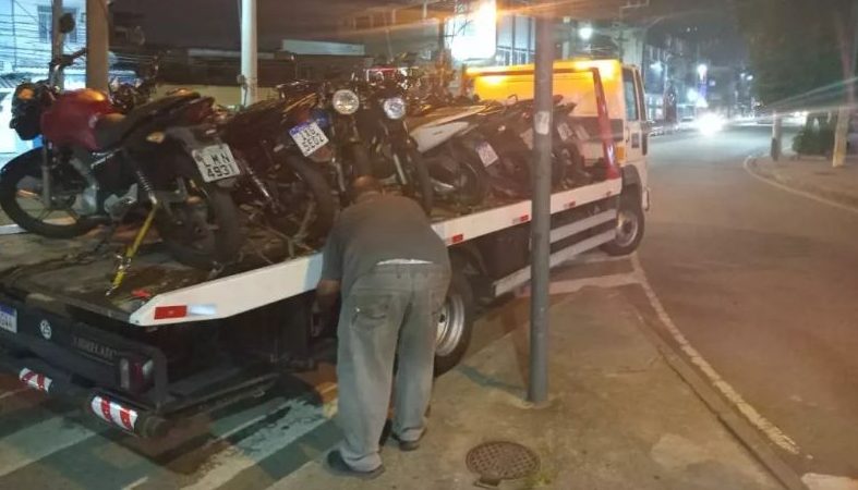 Operação conjunta da Prefeitura com a PM apreende 95 Motos em ‘rolézinhos’ no Rio