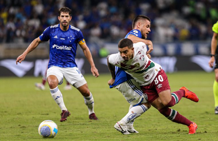 Fluminense perde para o Cruzeiro por 2 a 0 e termina rodada na lanterna do Brasileirão 2024