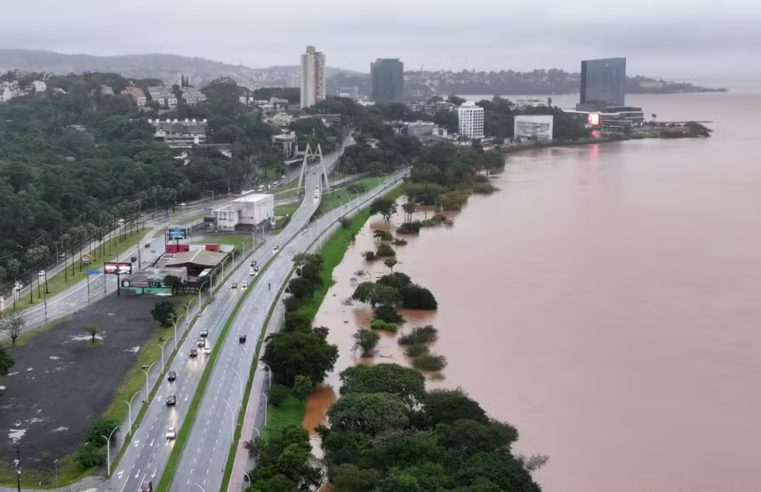 Nível do Guaíba diminui e sai da taxa de alerta pela primeira vez desde o início das enchentes