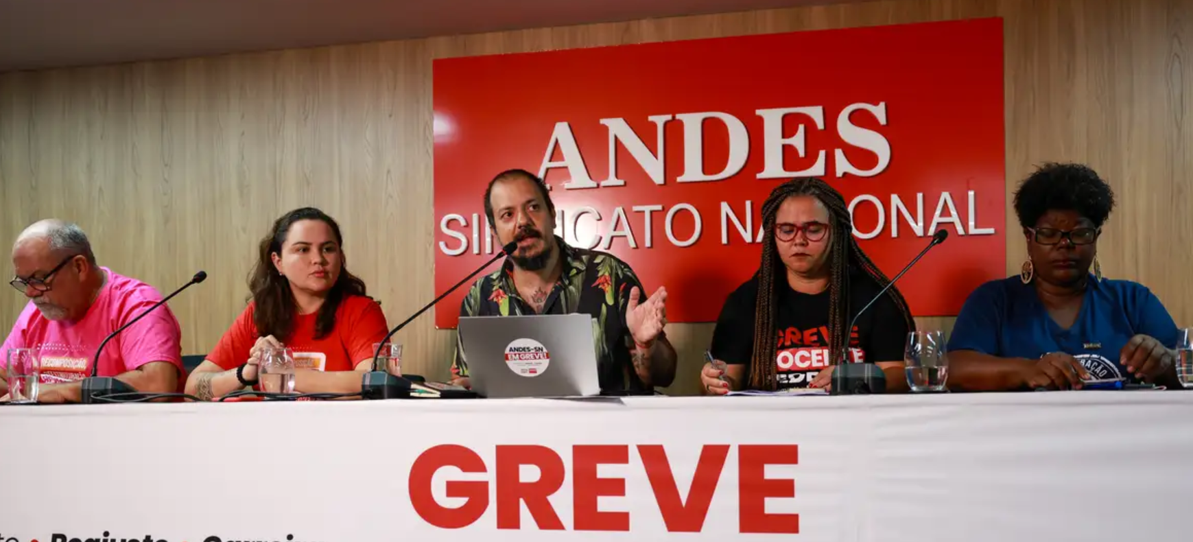 Apesar de acordo, 55 universidades seguem em greve