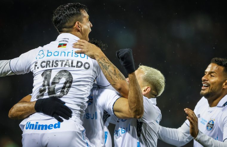 Libertadores: Grêmio vence o Huachipato e pode ser adversário do Fluminense nas oitavas