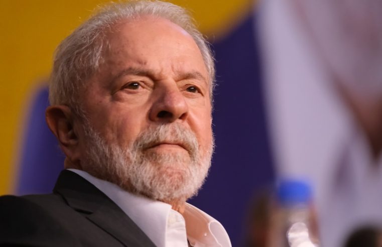 Paraná Pesquisas divulga levantamento de intenção de voto que coloca Lula à frente de Michelle Bolsonaro 