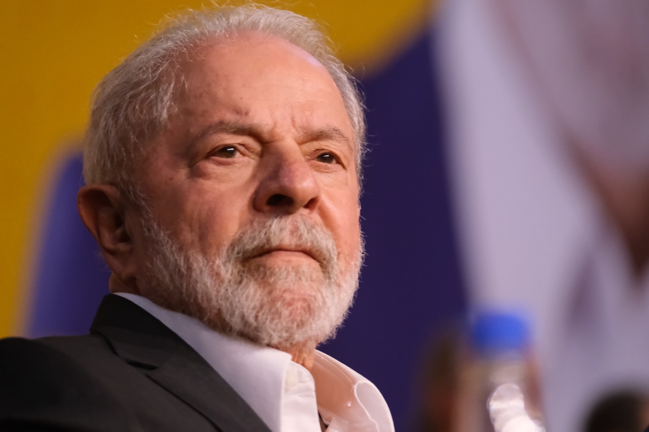 Pesquisa Datafolha: Governo Lula é aprovado por 36% e desaprovado por 31%