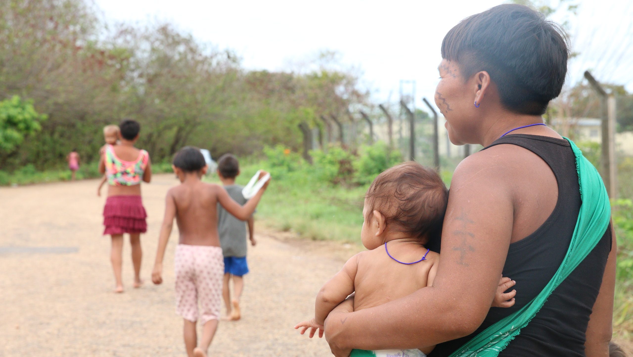 Joênia Wapichana, presidente da Funai, defende continuidade de ações na Terra Yanomami durante comissão na Câmara dos Deputados