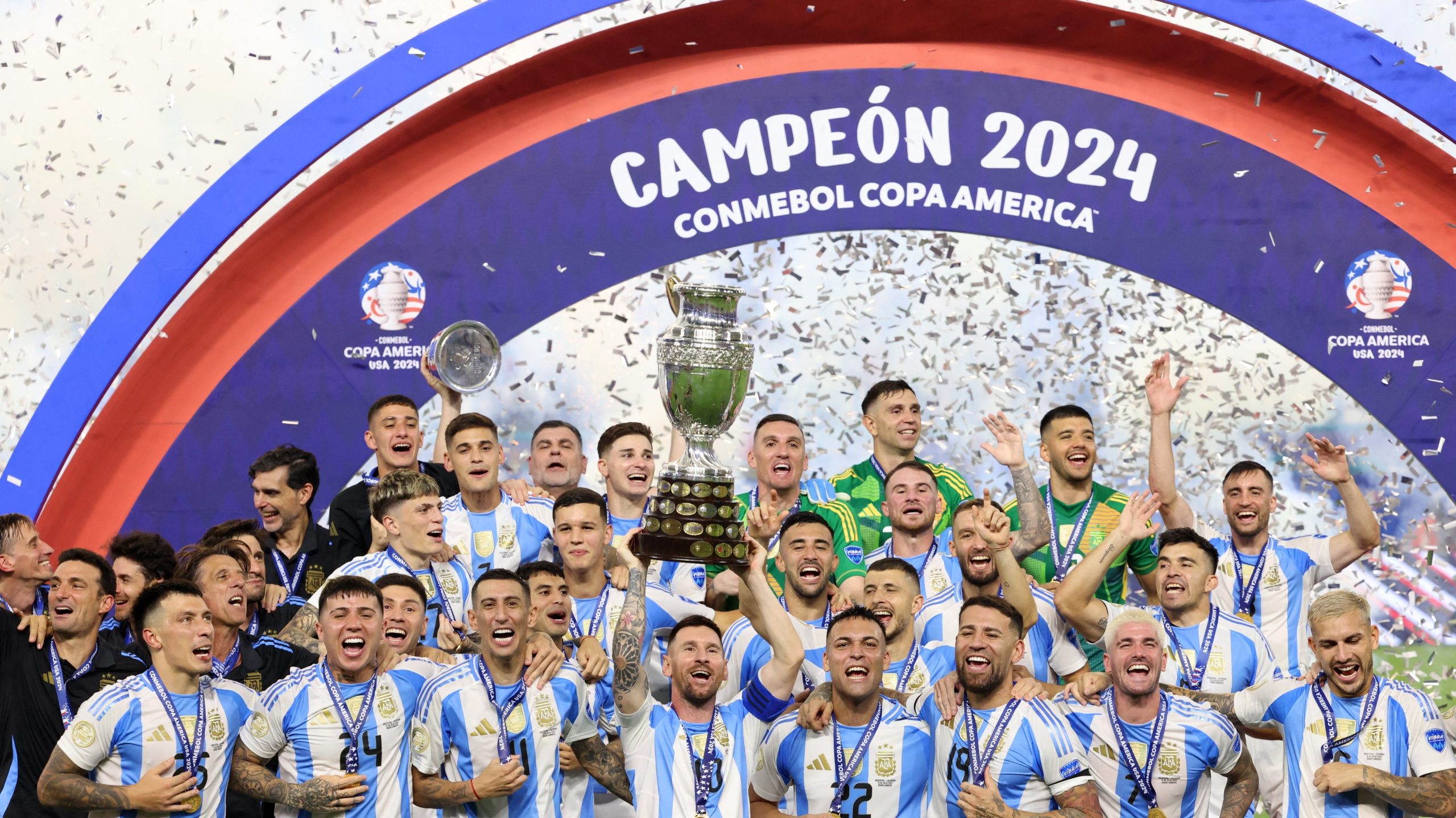 Argentina vence Colômbia por 1 a 0 na prorrogação e conquista a Copa América pela 16ª vez